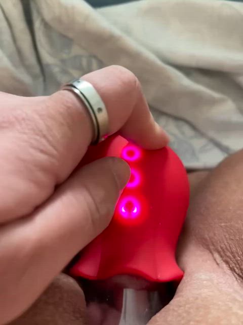 Love having my clit sucked