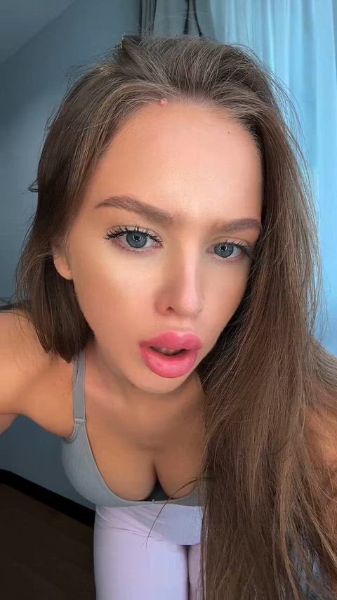 Blurred video preview