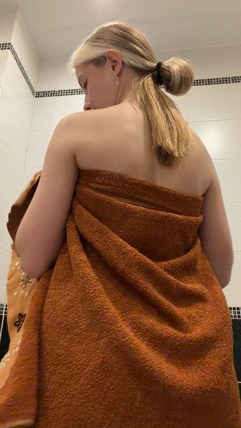 OrangeredAgedAnkolewatusi thumbnail