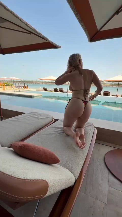 Big Ass Bikini Pawg Porn GIF by giantballsack22