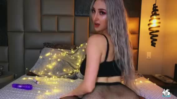 Big Breasted Blonde Masterbates With Toy