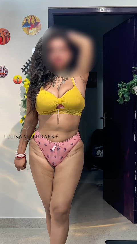 From boardroom to boudoir in five minutes flat