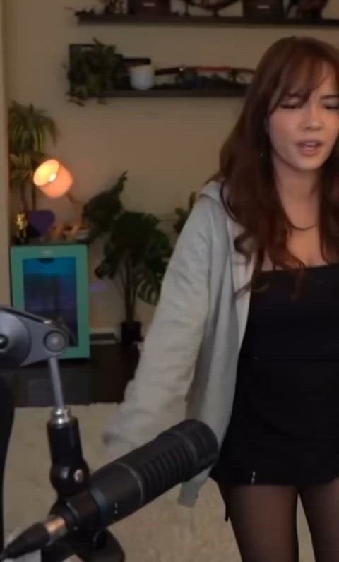 Amateur Big Tits NSFW Tits Porn GIF by xhsjsndnxjxnc