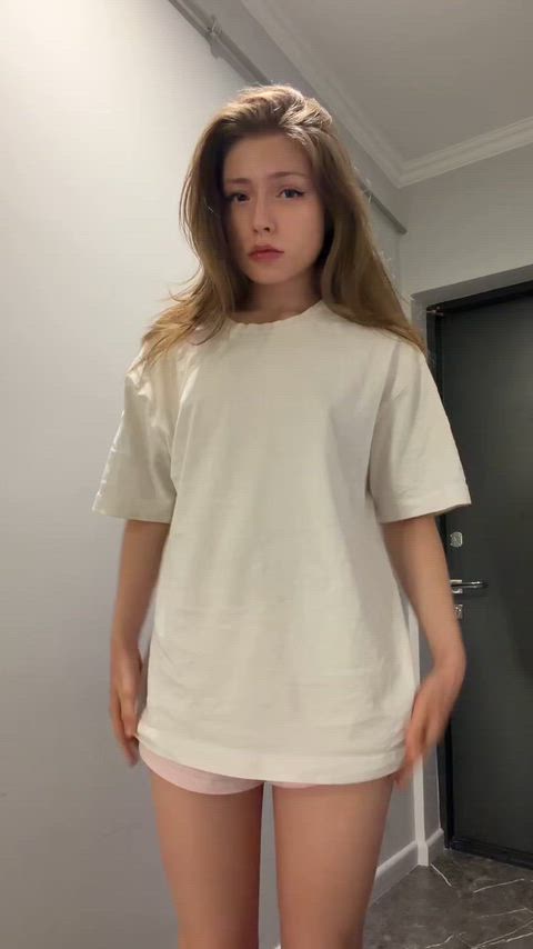 Blurred video preview