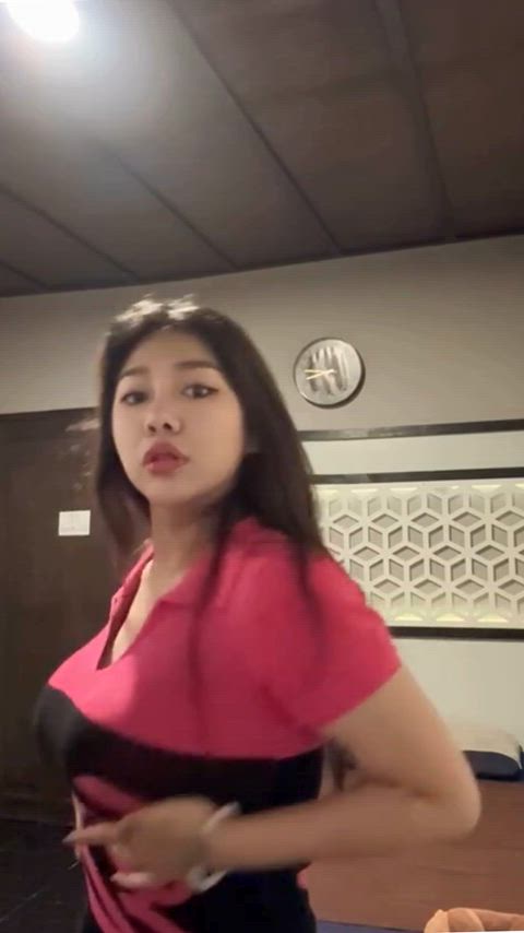 Would you fuck a thick asian?