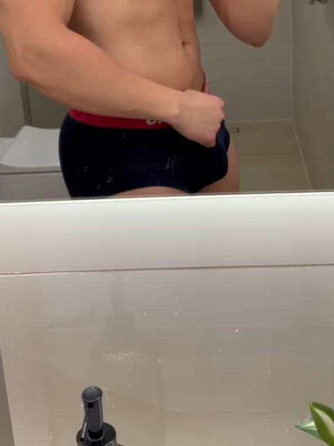 How’s the bulges look?