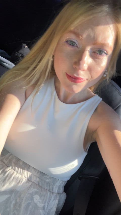 Adjusting my top in car seat 🔥 full tease on Onlyfans thumbnail
