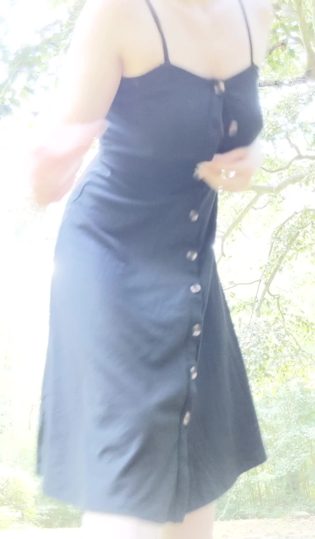 A little Sindress Sunday to switch it up a bit. 😘