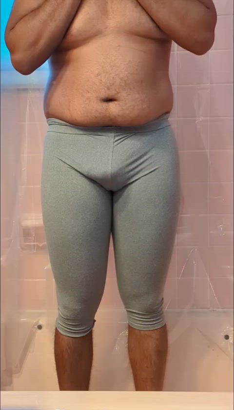 Me Pissing in New Grey Leggings