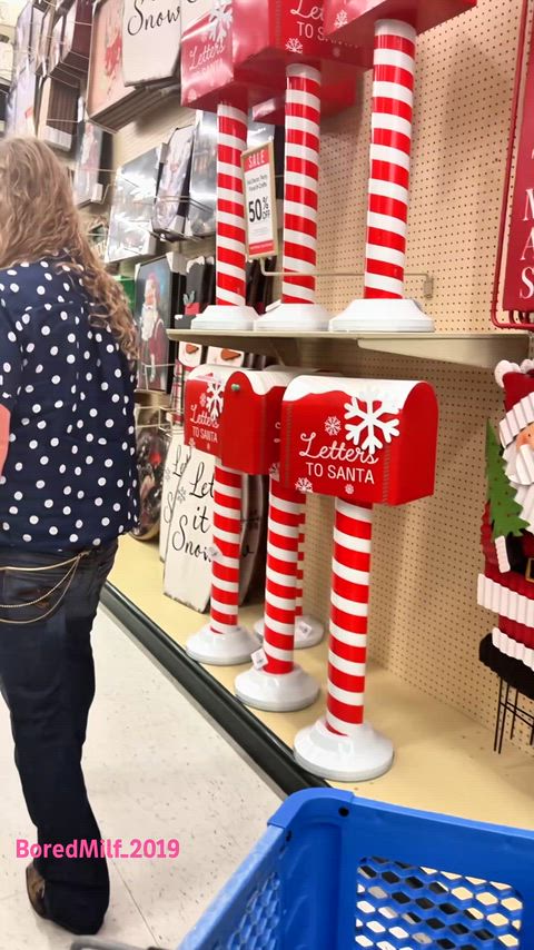 I didn’t know they sold g strings at hobby lobby