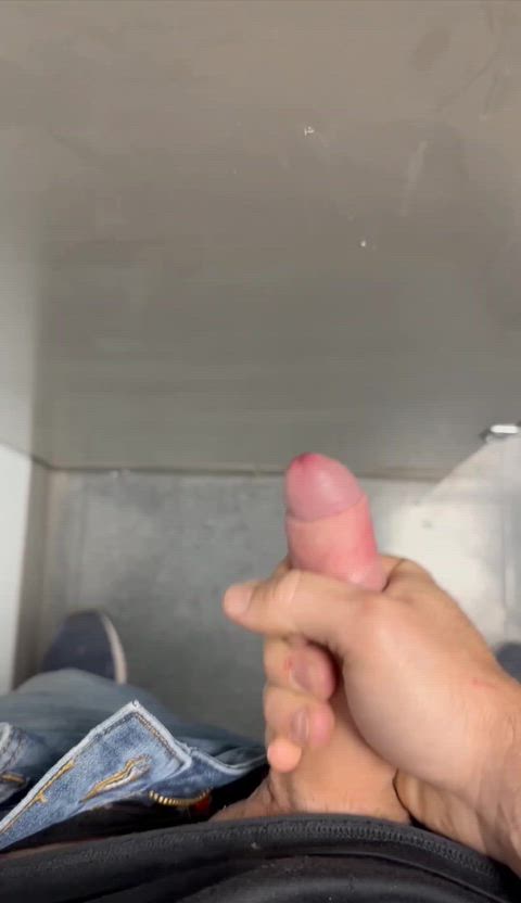 pent up at work, had to blast the bathroom stall 💦 💦 😈