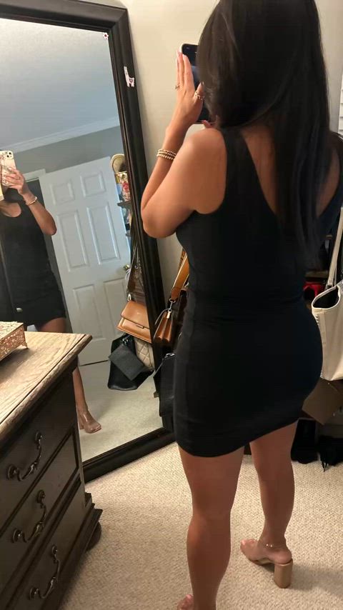 There’s nothing like a Latina MILF letting loose after dinner and drinks… riding a thick white cock until she gets exactly what she craves.