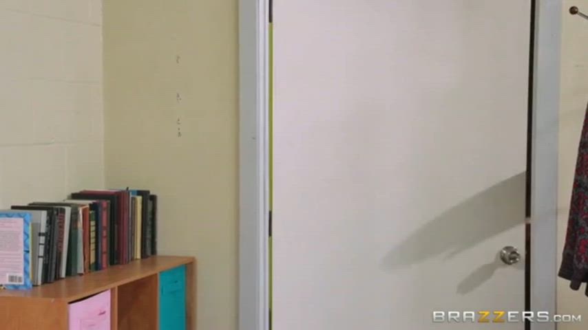 When your mom visited you in hostel, but found me instead