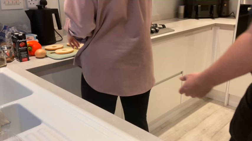 Cooking plus sex is the best combo