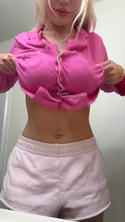 Dropping my naturals proudly