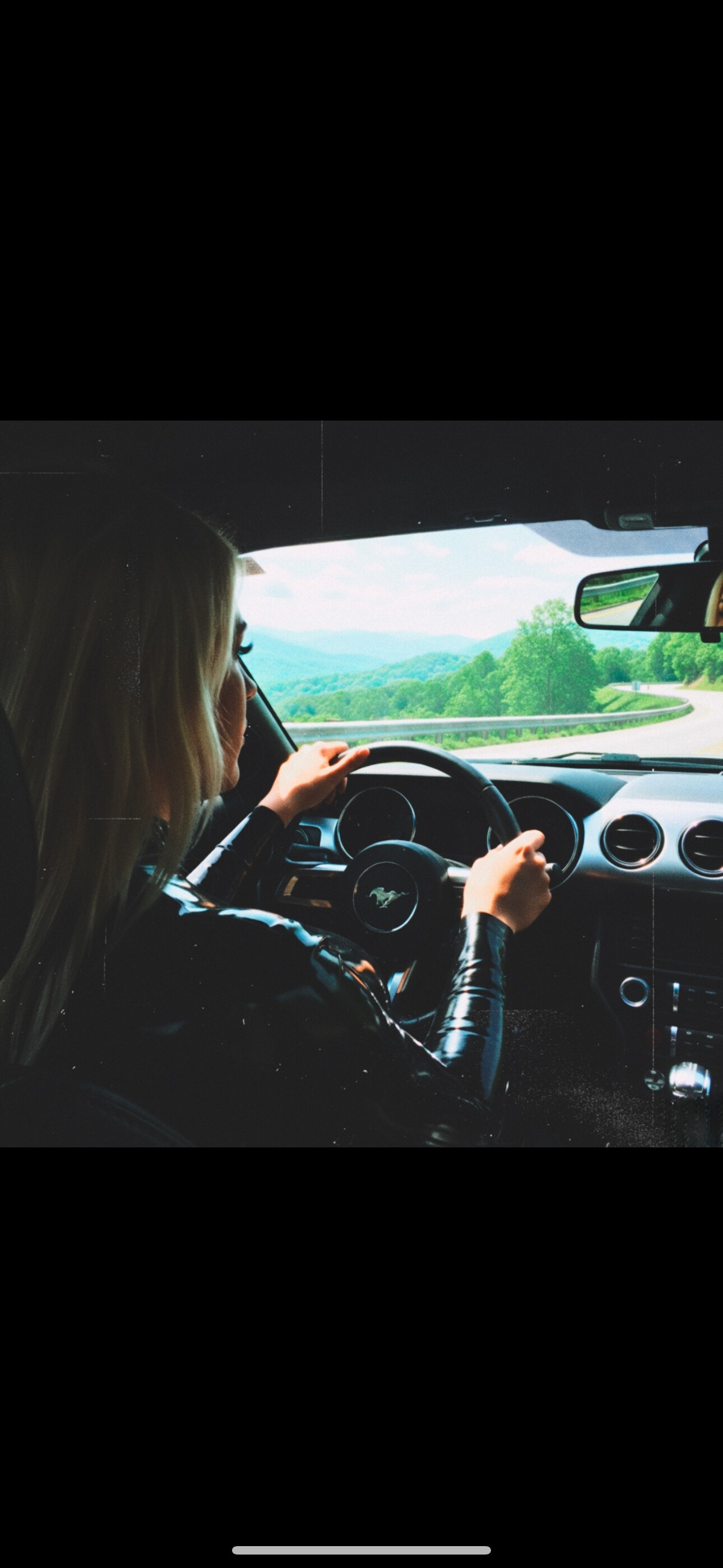 Amateur car catsuit latex