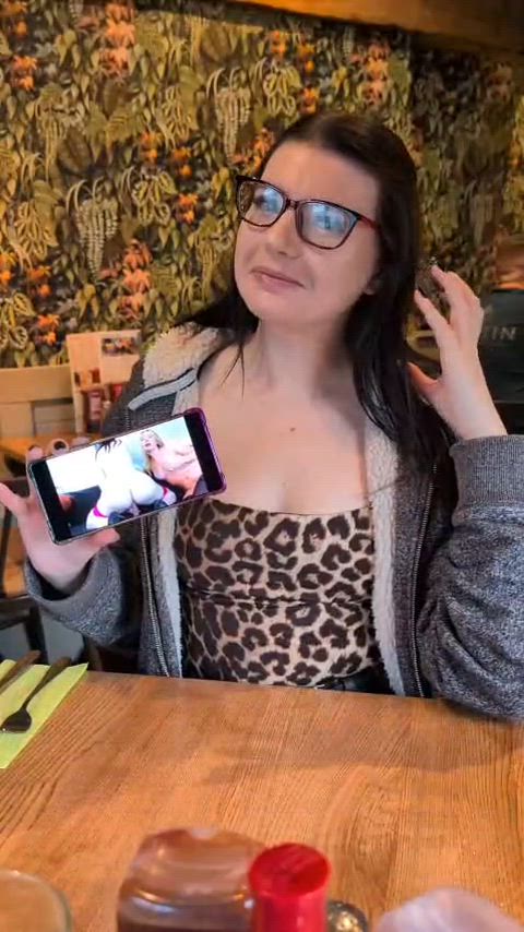 The waiter loved what he saw