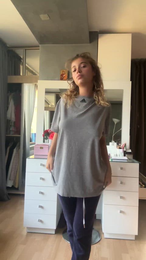 PaleOrangeIggypops thumbnail