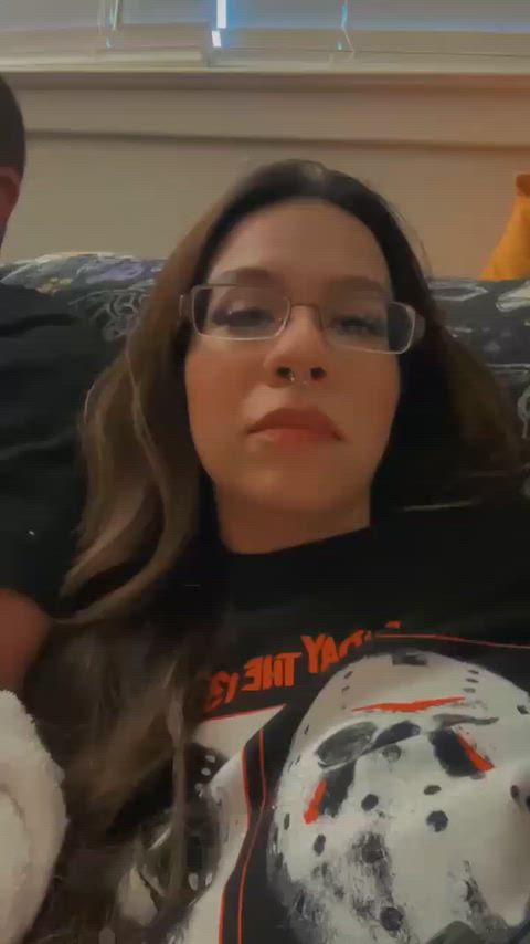 PalegoldenrodDarkolivegreenIberianmidwifetoad thumbnail