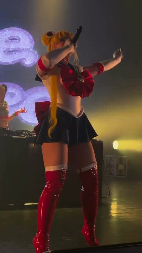 Ice Spice performing Baddie Baddie dressed as Sailor Moon - IG October 2025