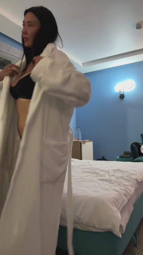 Brunette Cheating Emo Natural OnlyFans Pawg Pussy Solo Tease White Girl Porn GIF by yoonalee
