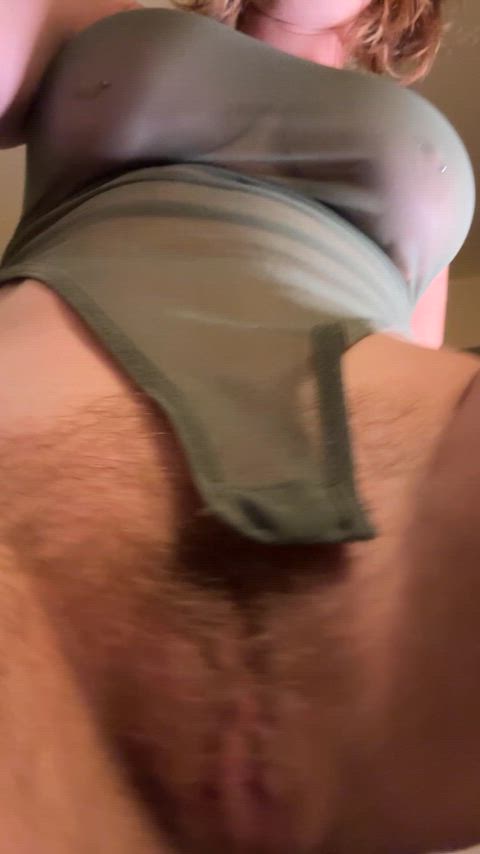 Does my wild bush make your dick hard?