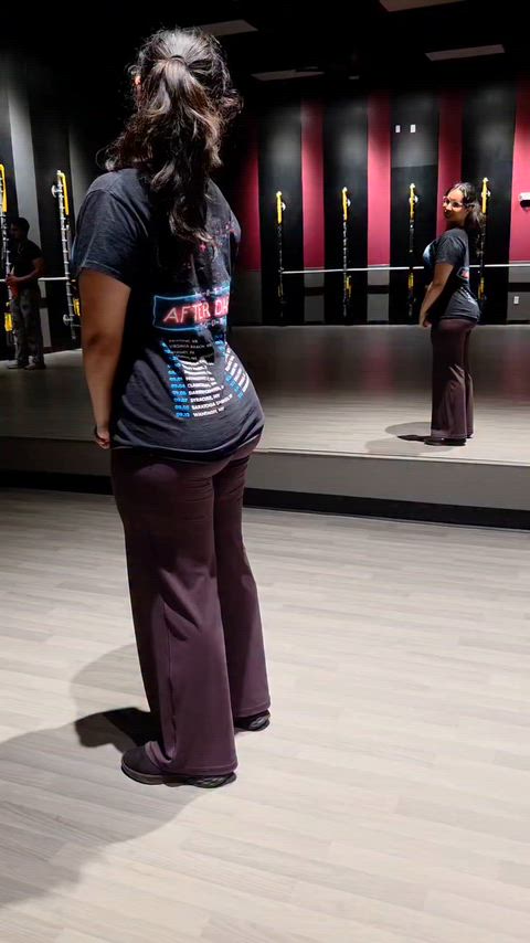 That booty looks plump