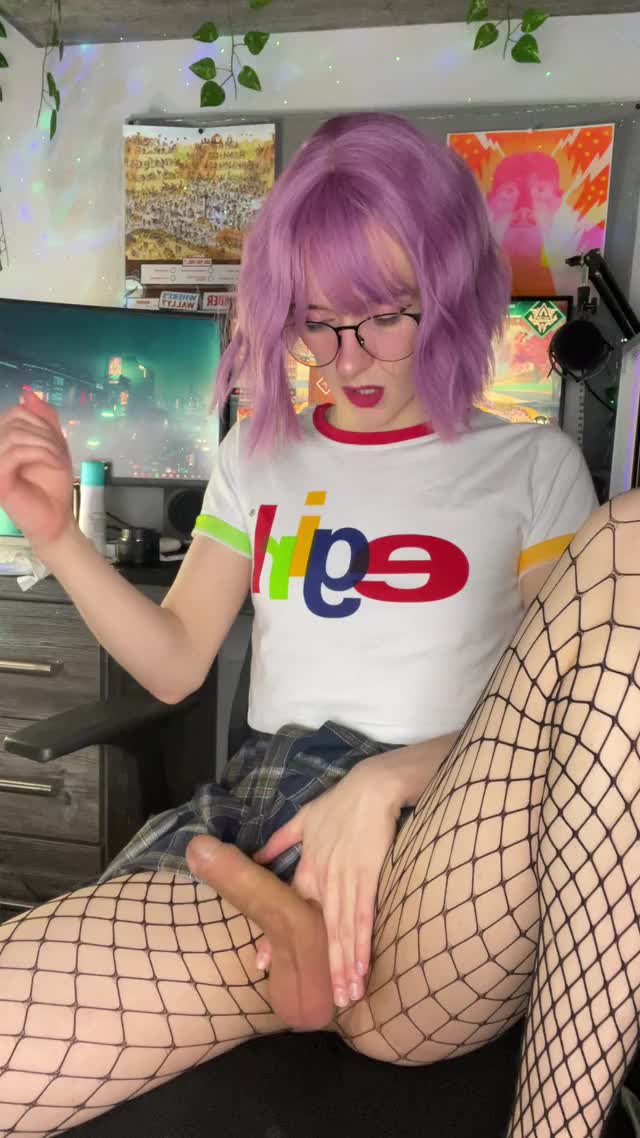 sexy egirl pierbi