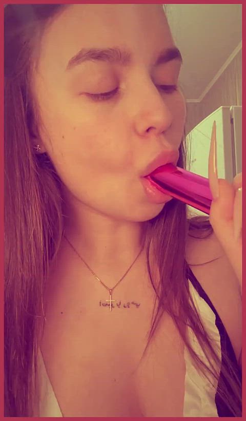 18 Years Old Asshole Deepthroat Feet Fetish Hotwife Lingerie Masturbating OnlyFans Pussy Solo Porn GIF by lovesofa