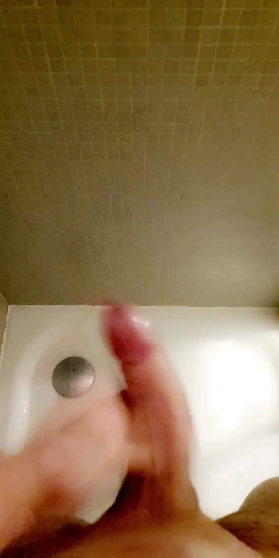 Cum for my cake day!