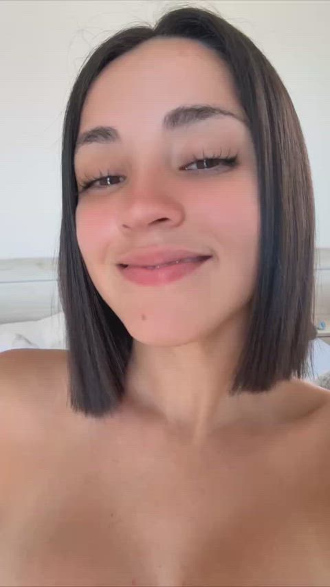 Pretty face and naughty tits