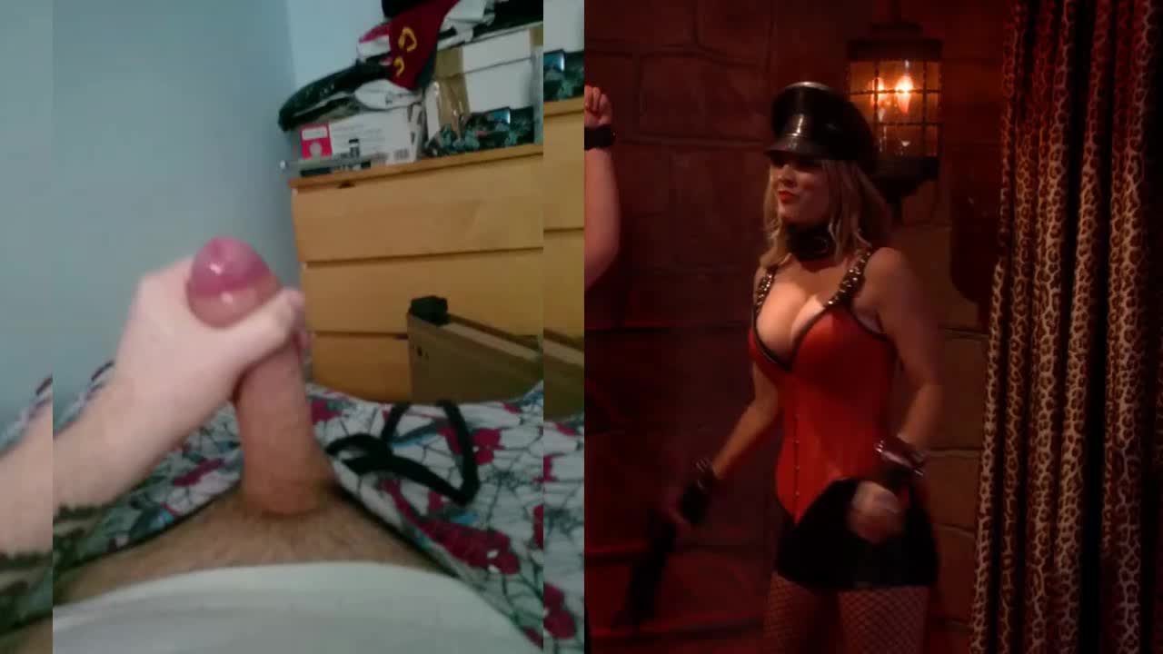 Kaley Cuoco