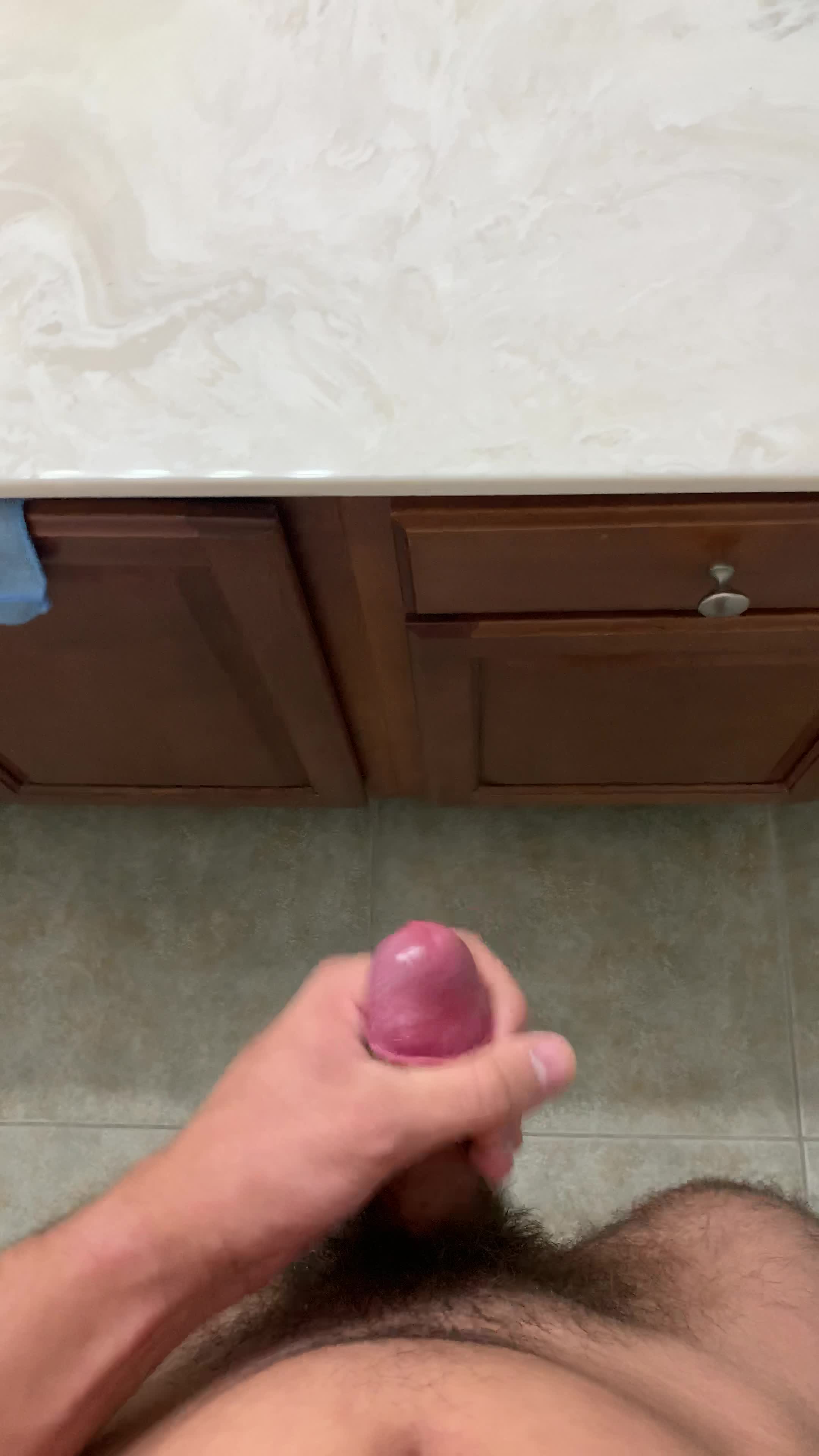 cumshot for the bro’s ;)