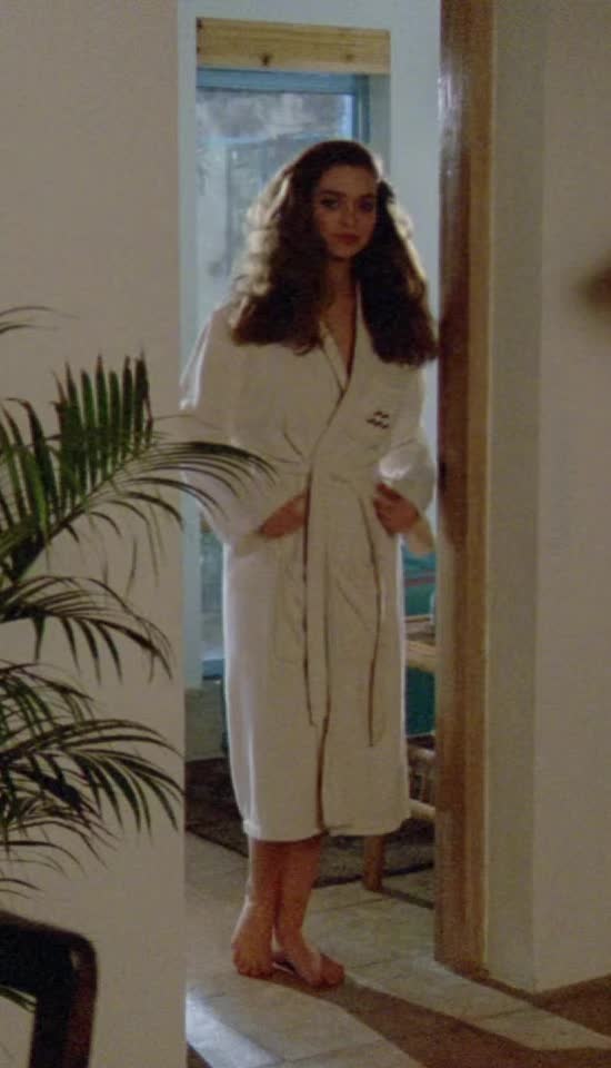 Lisa Allison in La ronde de l'amour AKA Love Circles
