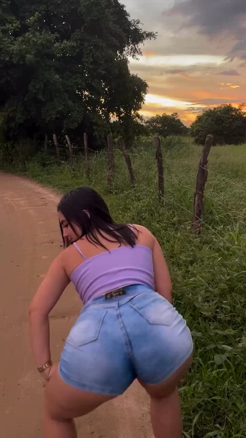 Bunda kikando no interior