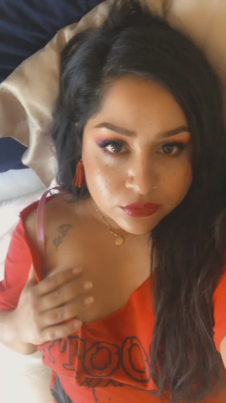 Foreplay is my favorite part...even when I'm by myself 😌