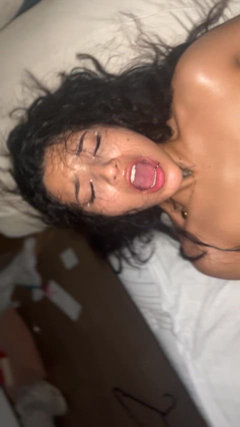 I love watching her come and clean up the cum on her.