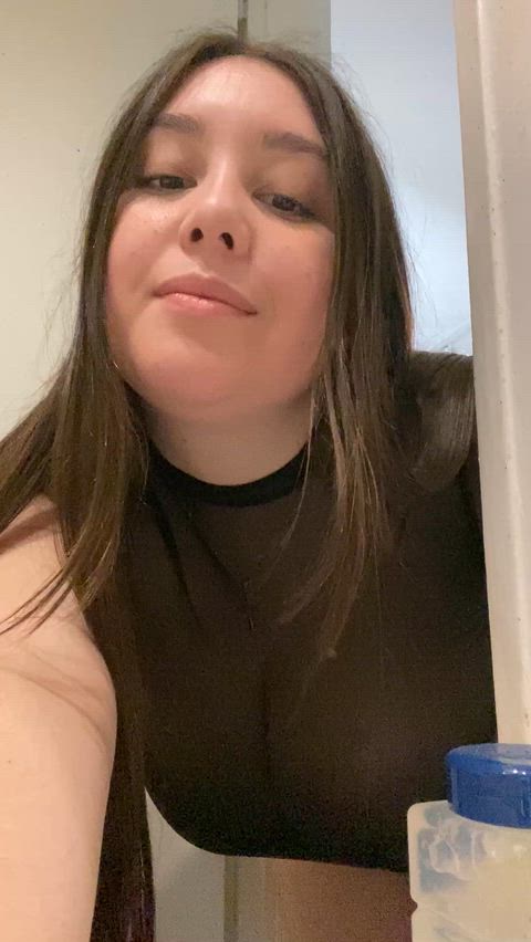 5 months feels good! This bump is GROWING!