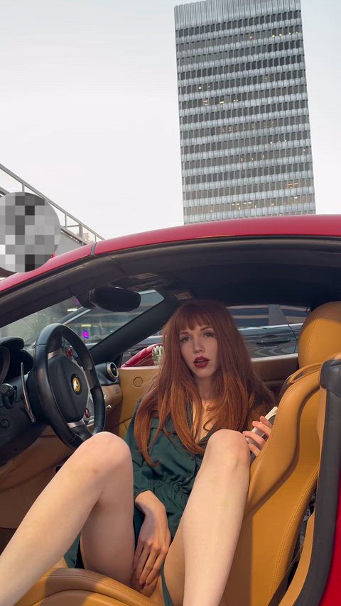 WYD when you see this single Mom doing this in the parking lot