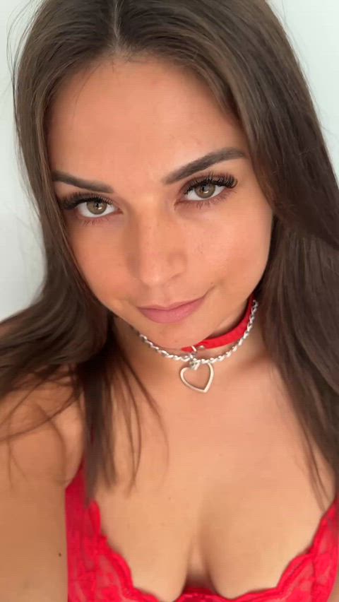 Cum here, I’ll comfort you with my 👅