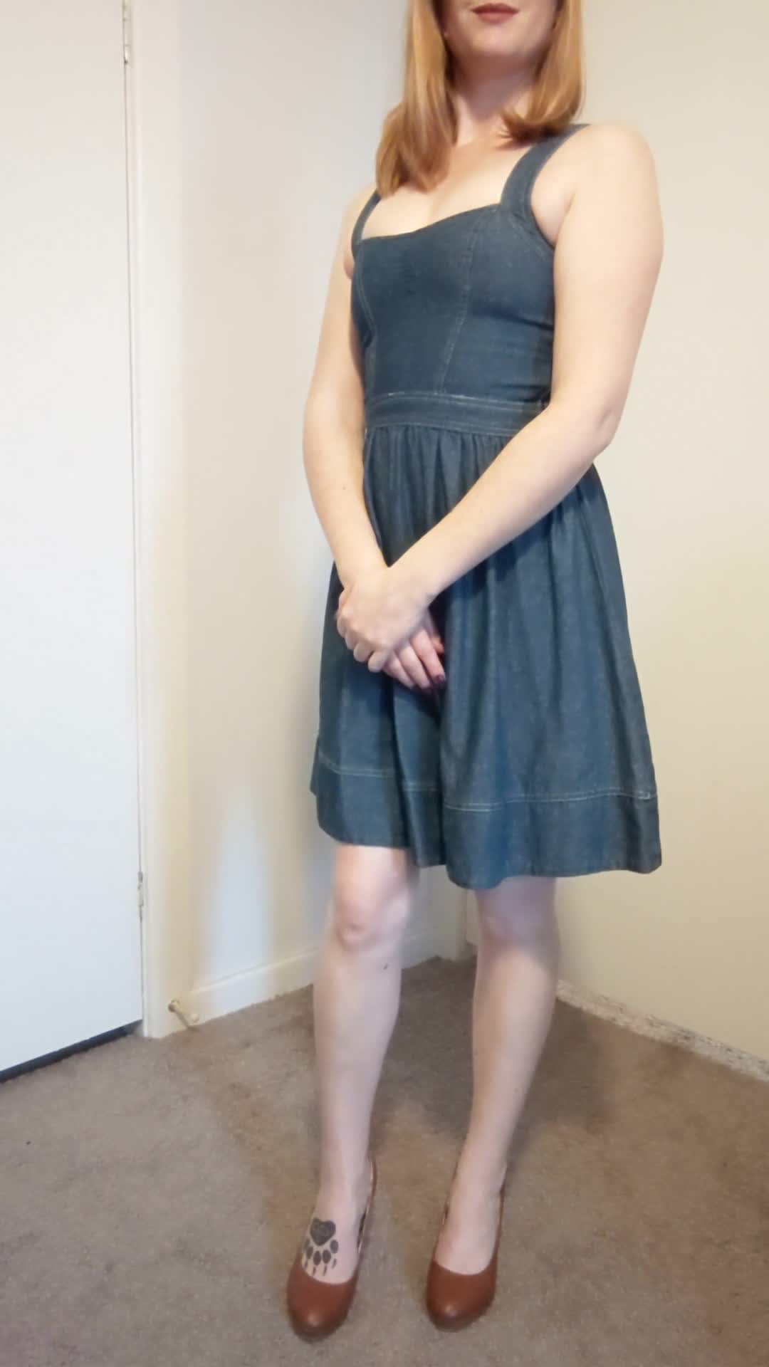Felt like doing a goofy dance in a sundress, with audio!