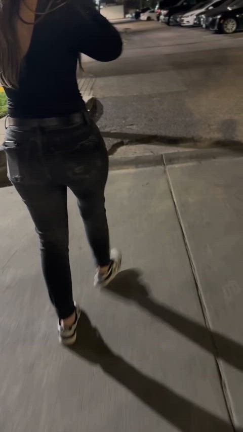 One year ago I went from only having had sex with my husband to becoming a hotwife, it’s been full of emotions, excitement, and ultimately fun