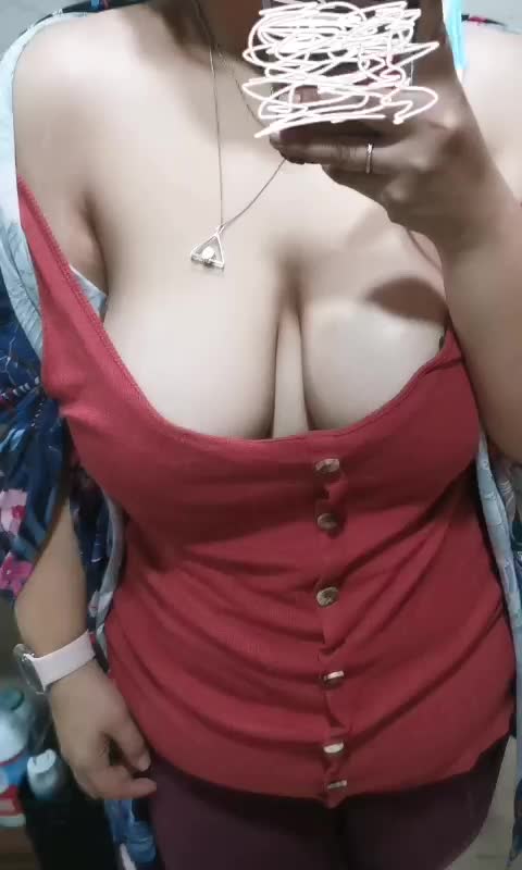 I'm baaaack. Trying this out.. Keep or delete? 🤔🤔