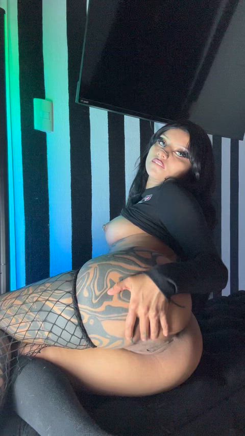 my ex called me a whore <33