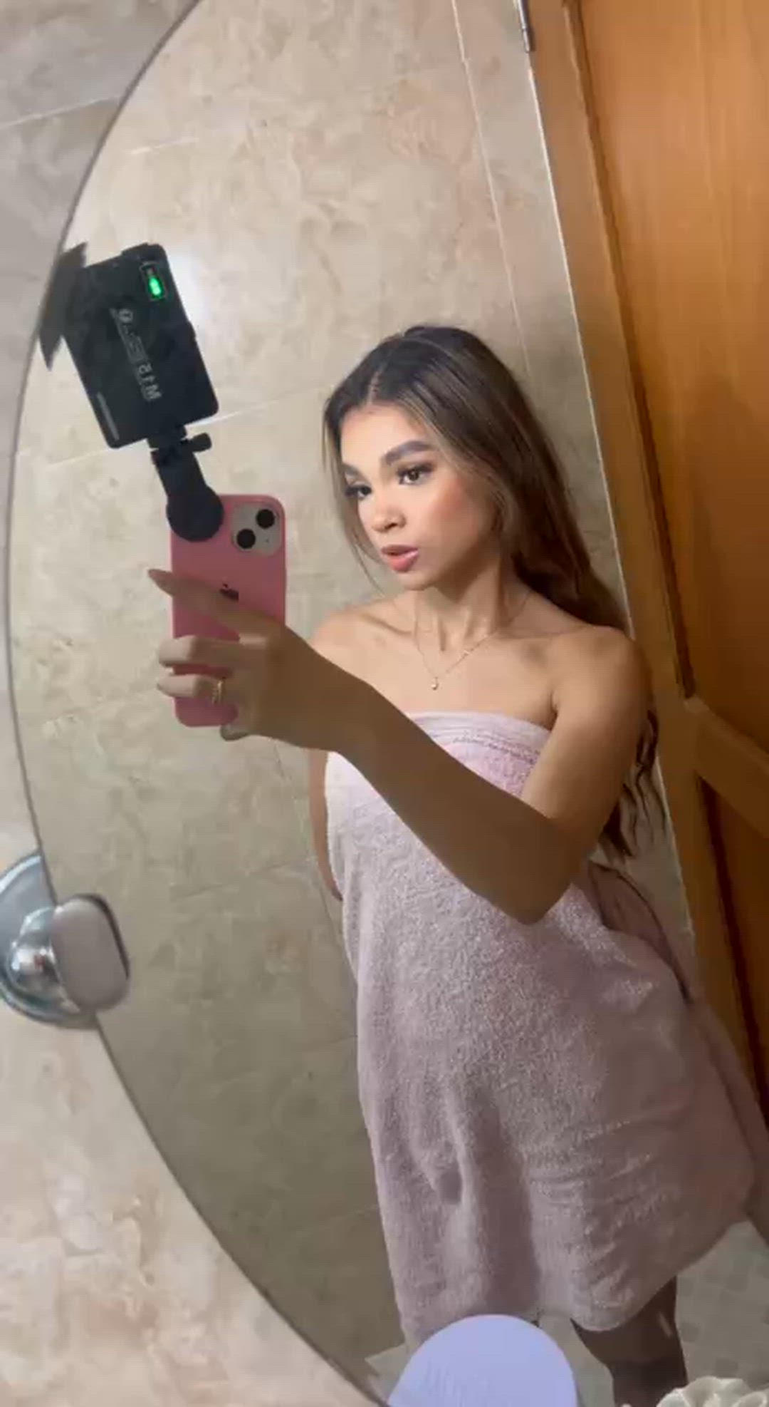 Come stuff this latina