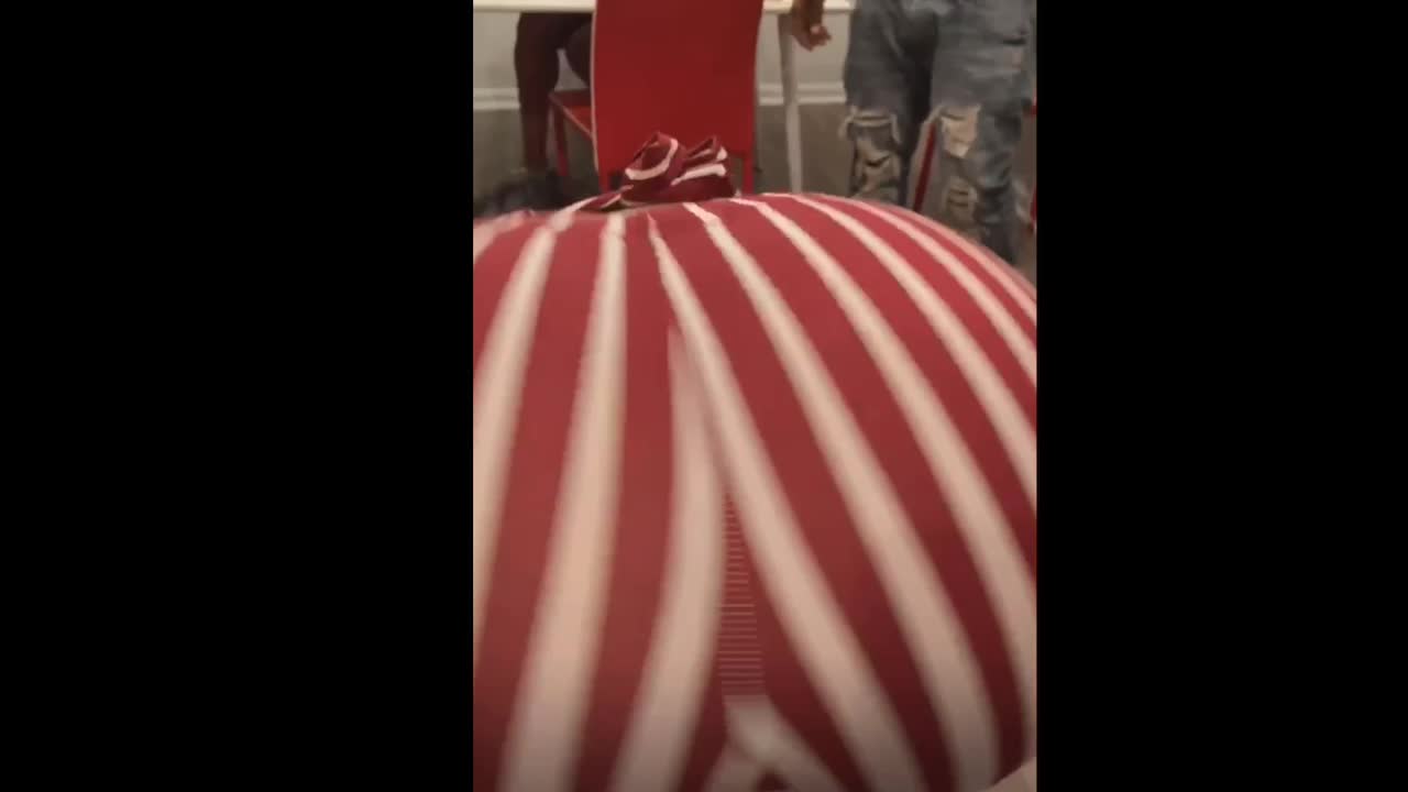 Black milf twerk