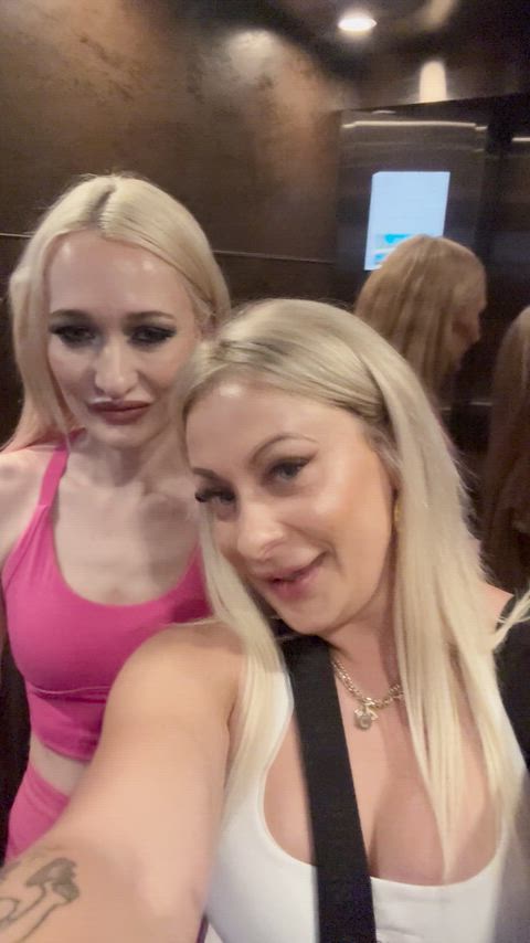 Me and gf love kissing @KirrahLee