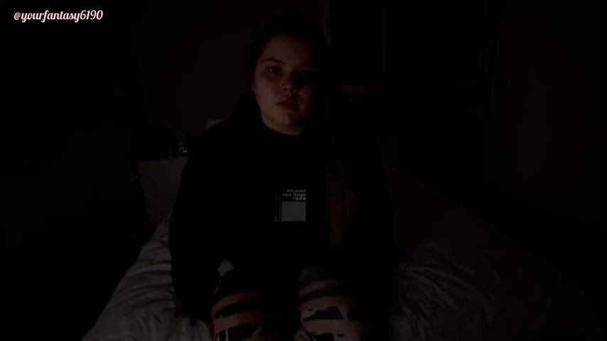 Dark bed muffled fart 💨🛏️