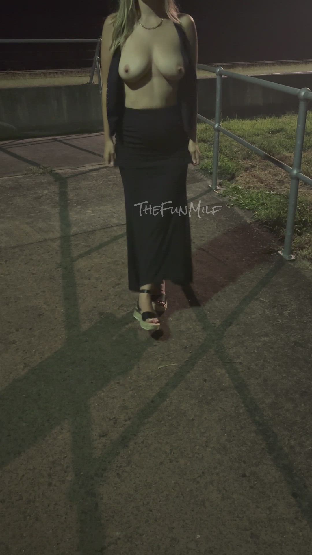 When you gotta go you gotta go! [GIF]