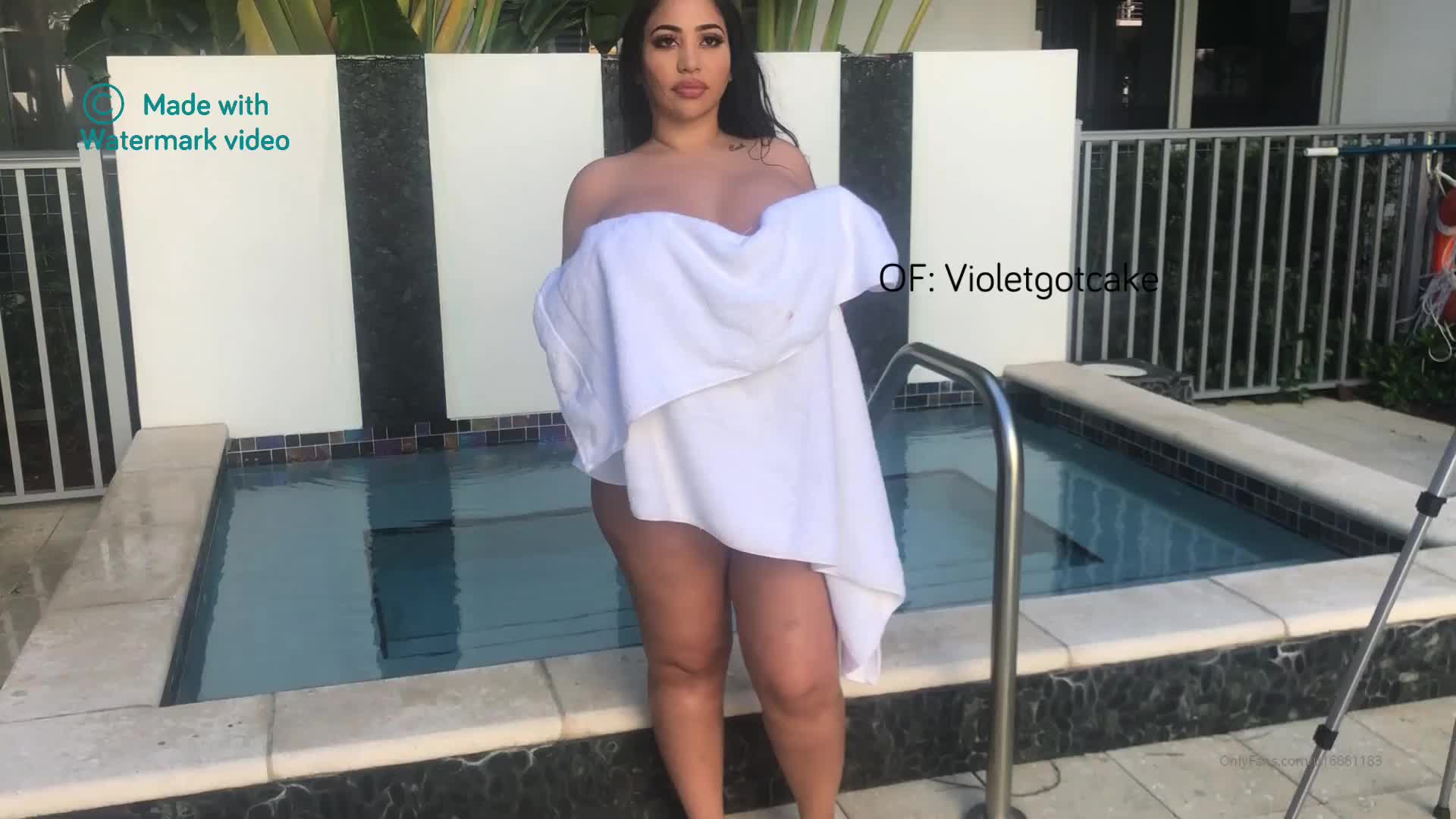 VioletGotCake is STACKED